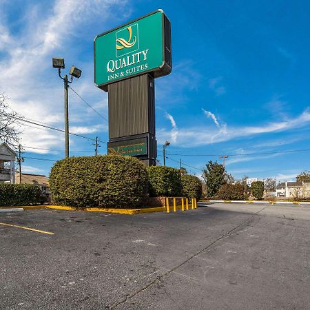 Quality Inn & Suites Conference Center Statesboro Historic District Esterno foto